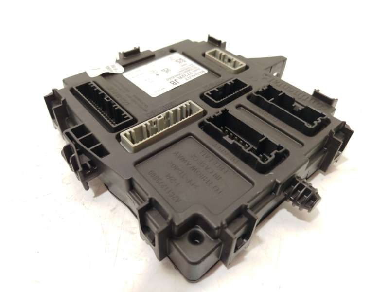Recambio de modulo electronico para dacia sandero iii 1.0 tce 90 referencia OEM IAM 284B29732R  A3C1092590000 - Blanco 2