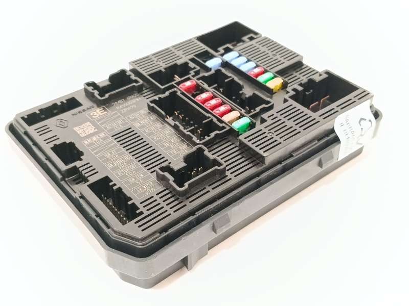 Recambio de caja reles / fusibles para nissan qashqai iii (j12) 1.3 dig-t referencia OEM IAM 284B76RA2D  R455003PWA - Gris 2