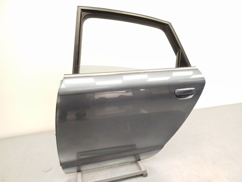 PUERTA TRASERA IZQUIERDA 4F0833051G 