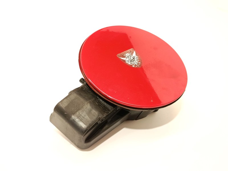 TAPA EXTERIOR COMBUSTIBLE 695132L000 