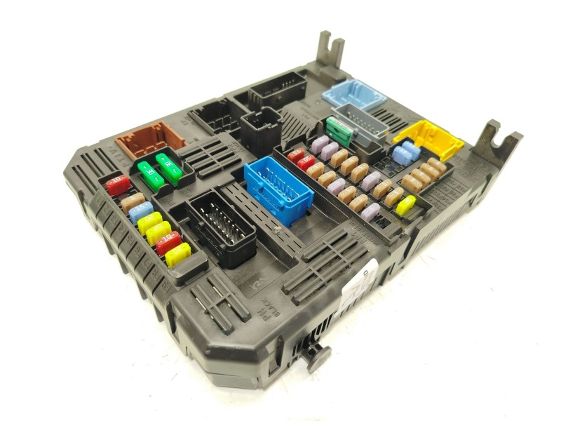 CAJA RELES / FUSIBLES 9845141280 28751768