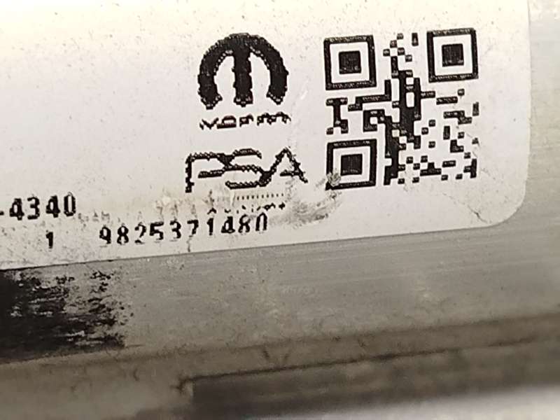 Recambio de condensador / radiador aire acondicionado para jeep avenger referencia OEM IAM 9825371480 - Negro 3