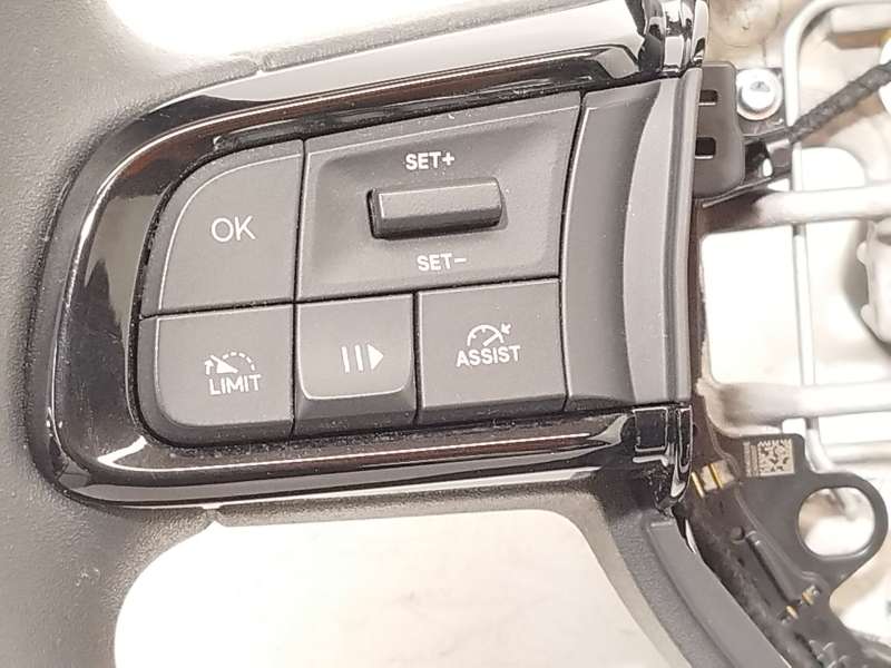 Recambio de volante para jeep avenger referencia OEM IAM 735774457 - Negro 2