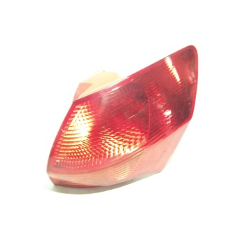 PILOTO TRASERO DERECHO 924021P000 