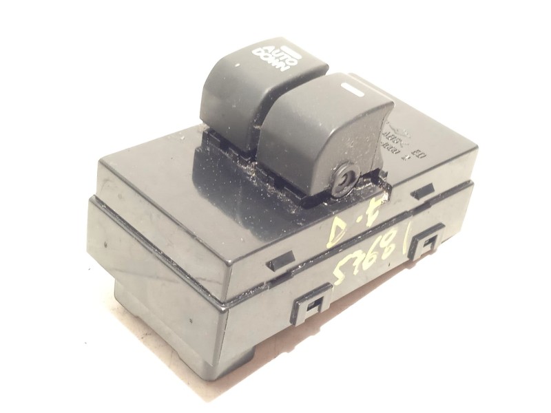 MANDO ELEVALUNAS DELANTERO IZQUIERDO 935701P012 935701P012EQ 