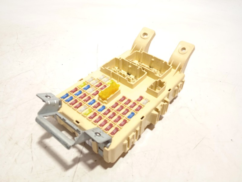 CAJA RELES / FUSIBLES 919501K533 