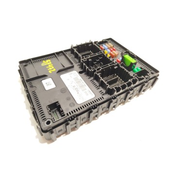 CAJA RELES / FUSIBLES NU5T15604ECAG F005V04280