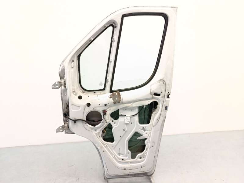 Recambio de puerta delantera derecha para fiat ducato furgoneta (250_) 130 multijet 2,3 d referencia OEM IAM 46858527 - Blanco 4