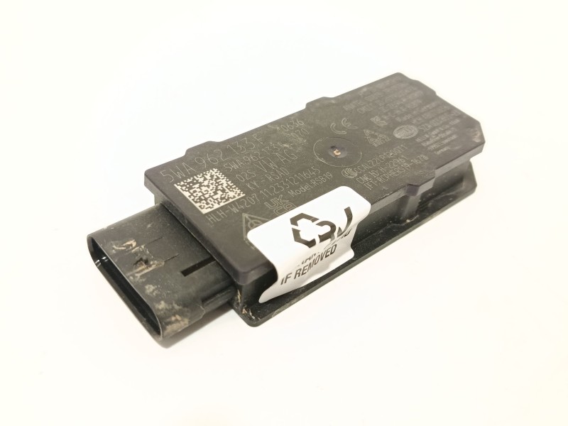 ANTENA 5WA962133F 