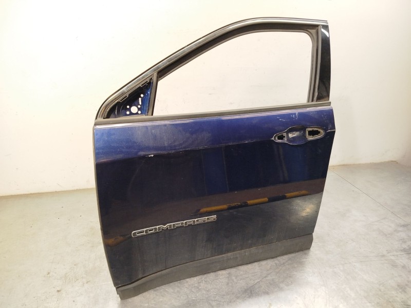 PUERTA DELANTERA IZQUIERDA 68242543AA K68242543AA 