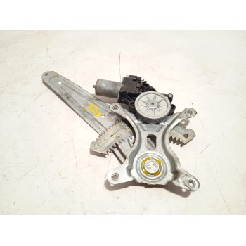 ELEVALUNAS TRASERO DERECHO 8350154P10 