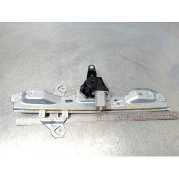 ELEVALUNAS TRASERO DERECHO 827004EA0A 