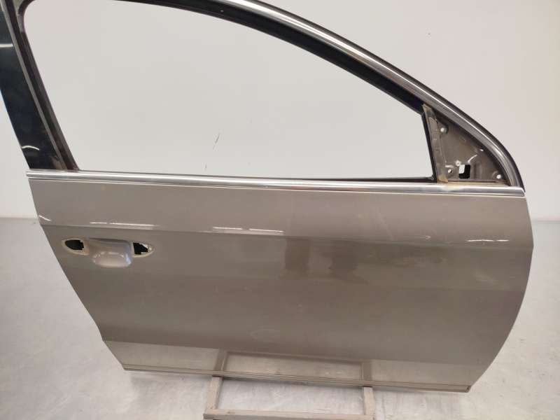 Recambio de puerta delantera derecha para volkswagen passat b7 (362) 1.8 tsi referencia OEM IAM 3AA831056 4