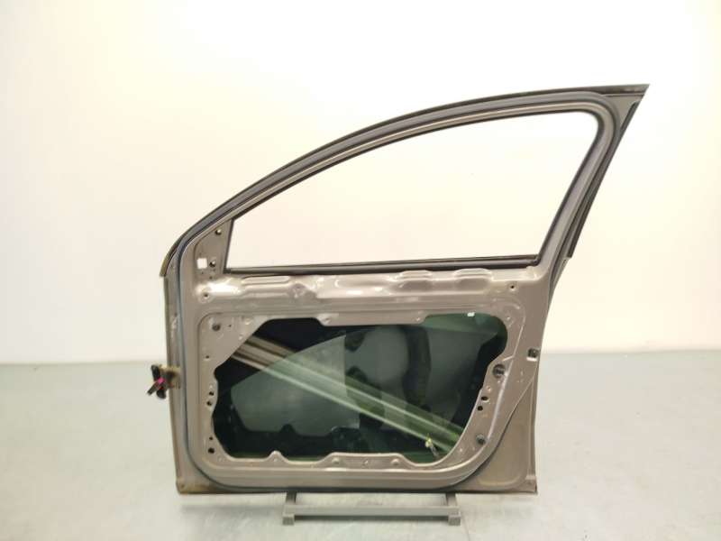 Recambio de puerta delantera derecha para volkswagen passat b7 (362) 1.8 tsi referencia OEM IAM 3AA831056 5