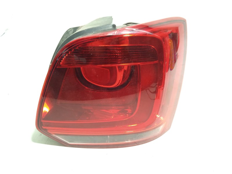 PILOTO TRASERO DERECHO 6R0945096A 