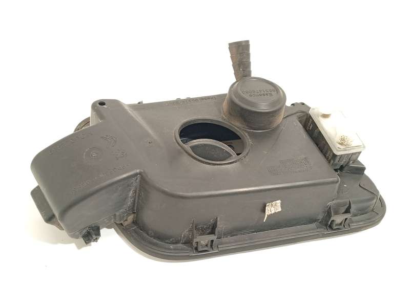 Recambio de tapa exterior combustible para peugeot 2008 ii (ud_, us_, uy_, uj_, ur_, uc_) 1.2 puretech 130 referencia OEM IAM 98 4