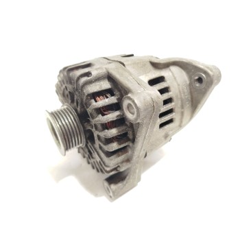 Recambio de alternador para bmw 1 (e87) 118 d referencia OEM IAM 7802261 12317797661 FG18S019