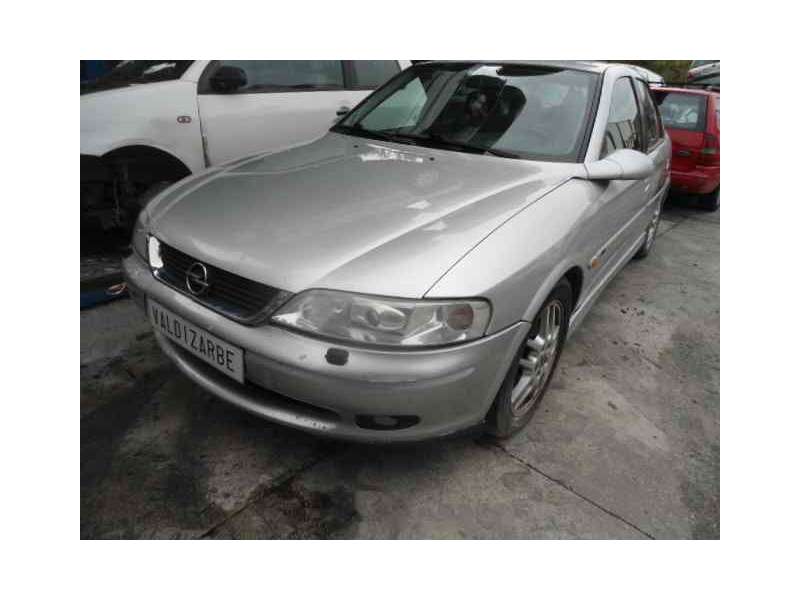 OPEL VECTRA B BERLINA