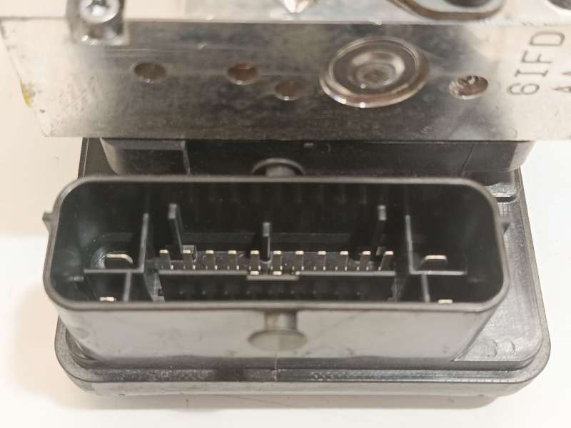 Recambio de abs para kia rio iv (yb, sc, fb) 1.2 cvvt referencia OEM IAM 58910H8400 BE6003DA00 MGH85ADBH6013DA00 4