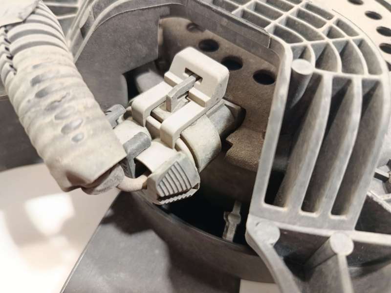 Recambio de electroventilador para fiat ducato furgoneta (250_) 130 multijet 2,3 d referencia OEM IAM 1379417080 1358012080 FA34 - Blanco 4