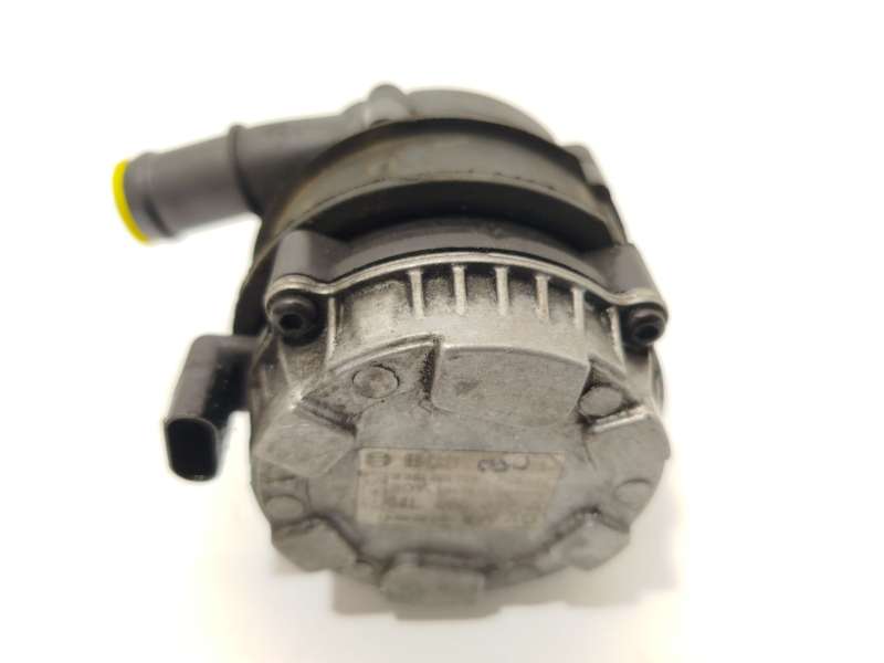 Recambio de bomba agua para skoda superb iii station wagon (3v5) 2.0 tdi referencia OEM IAM 04L965567A  0392024006 2