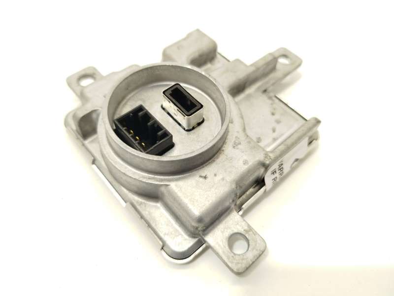 Recambio de centralita faros xenon para skoda superb iii station wagon (3v5) 2.0 tdi referencia OEM IAM 8K0941597E 2