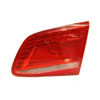 PILOTO TRASERO DERECHO INTERIOR 3AE945308C 