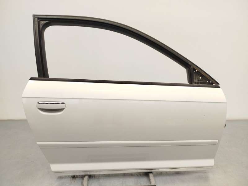 Recambio de puerta delantera derecha para audi a3 (8p1) 1.2 tsi referencia OEM IAM 8P3831052D - Blanco 2