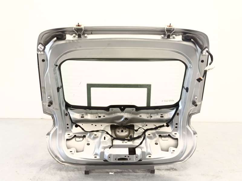 Recambio de porton trasero para opel corsa f (p2jo) 1.2 (68) referencia OEM IAM 9837473680 1671163580 4