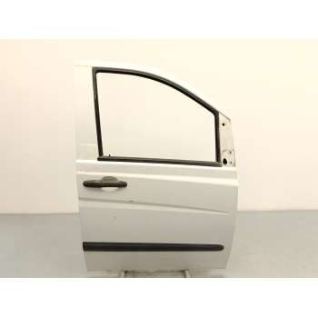 PUERTA DELANTERA DERECHA A6397201105 