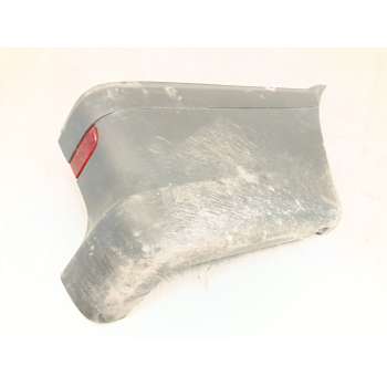 PUNTERA PARAGOLPES TRASERA DERECHA A6398801771 
