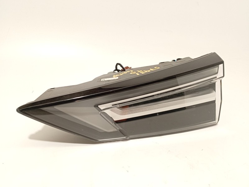 PILOTO TRASERO DERECHO INTERIOR 26550HN22A 