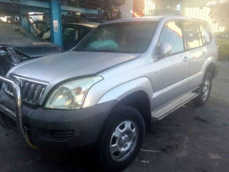 TOYOTA LAND CRUISER (J12)