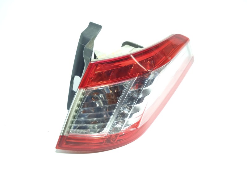 PILOTO TRASERO DERECHO 6351LY 