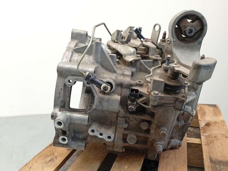 Recambio de caja cambios para mitsubishi grandis (na_w) 2.0 di-d (na8w) referencia OEM IAM 2500A177 - Plata 2