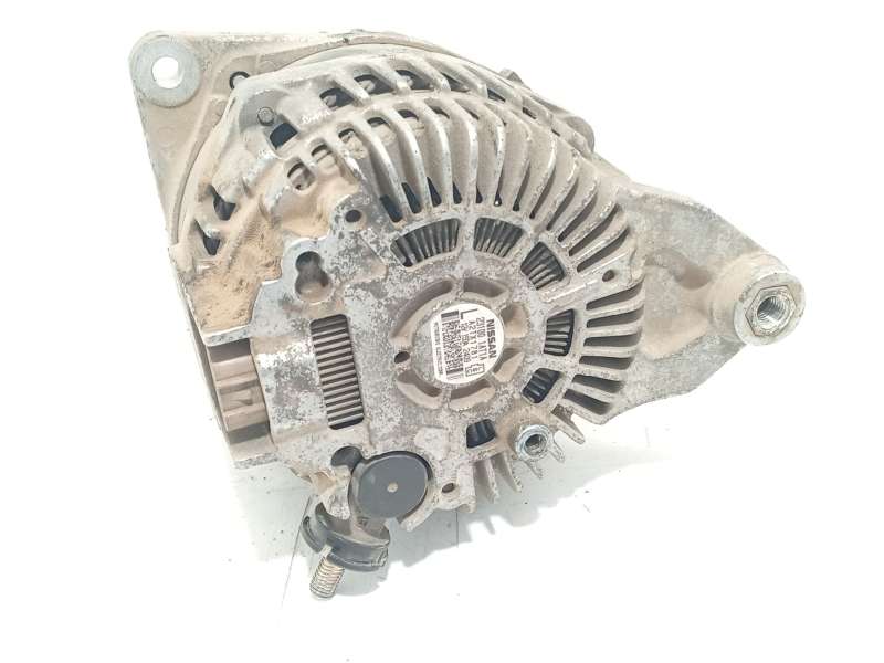 Recambio de alternador para nissan pathfinder iii (r51) 2.5 dci 4wd referencia OEM IAM 231001AT1A  A2TX1781 2