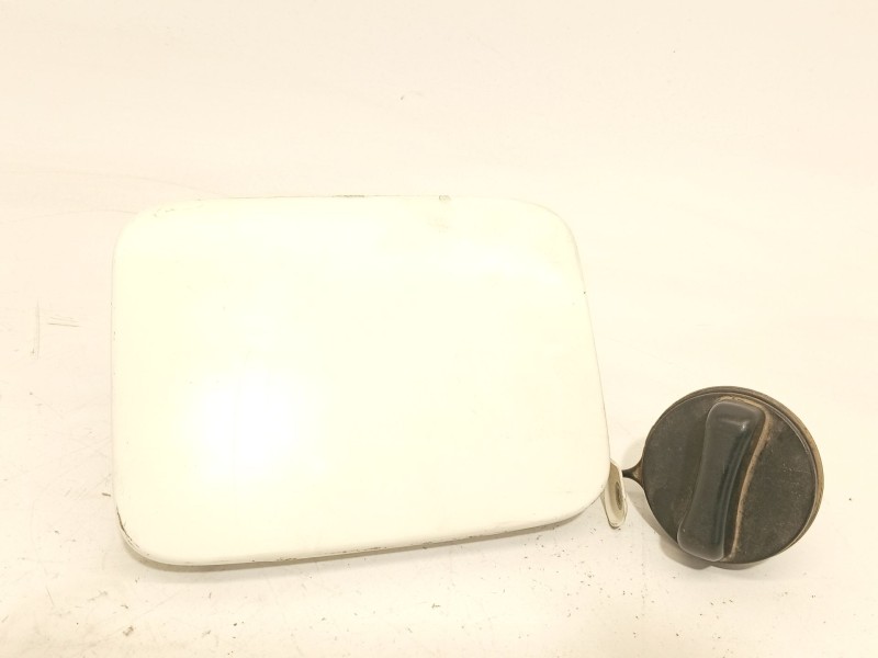 TAPA EXTERIOR COMBUSTIBLE 78830EB330 
