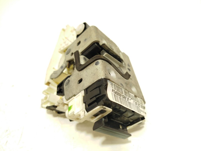 CERRADURA PUERTA TRASERA IZQUIERDA 04589915AE 