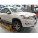 VOLKSWAGEN TIGUAN (5N_)