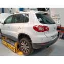 VOLKSWAGEN TIGUAN (5N_)
