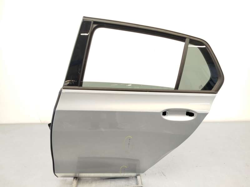 Recambio de puerta trasera izquierda para volkswagen  golf viii 1.5 referencia OEM IAM 5H4833055L - Plata 2