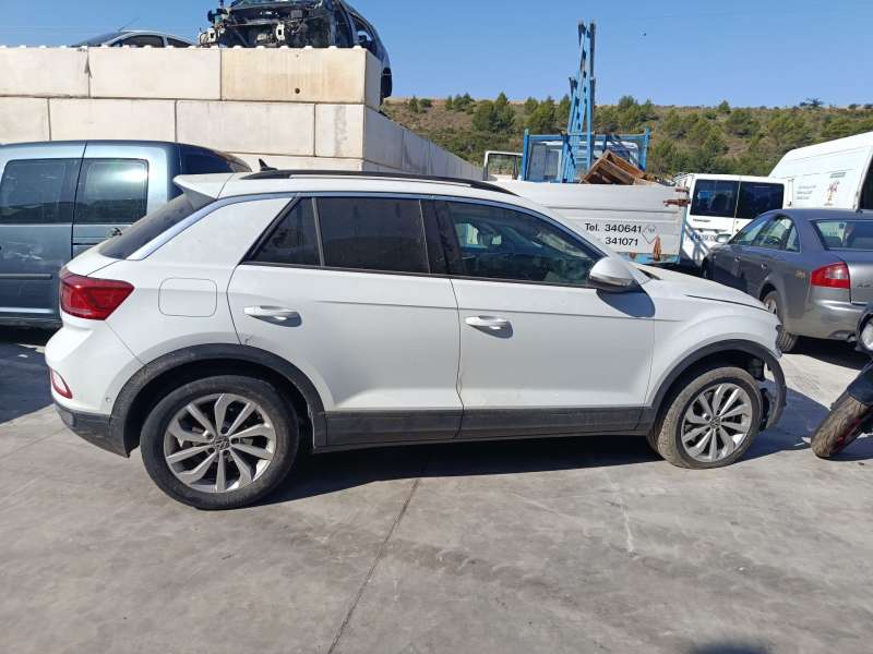VOLKSWAGEN T-ROC (A11, D11)