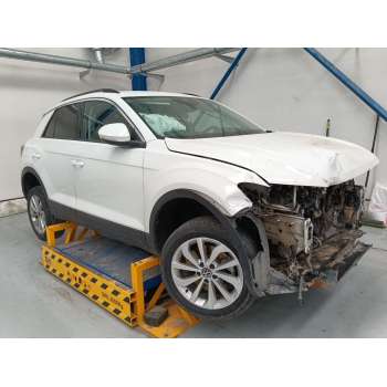 VOLKSWAGEN T-ROC (A11, D11) de desguace