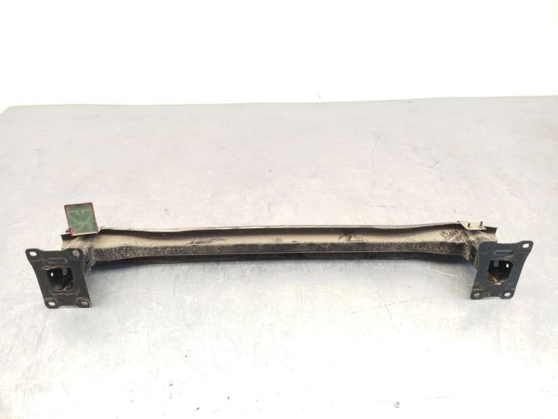 Recambio de refuerzo paragolpes trasero para volkswagen  golf viii 1.5 referencia OEM IAM 5H0807815 5H0807305F - Plata 3