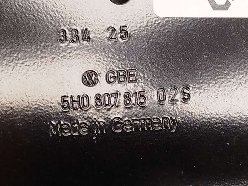 Recambio de refuerzo paragolpes trasero para volkswagen  golf viii 1.5 referencia OEM IAM 5H0807815 5H0807305F - Plata 4
