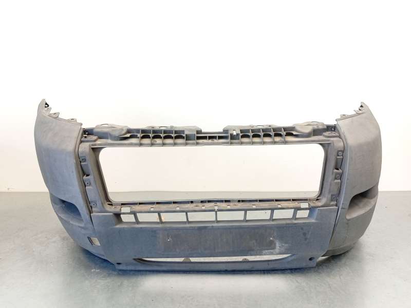 PARAGOLPES DELANTERO 7401RH 7401FG 7401FH