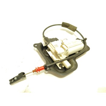 CERRADURA PUERTA DELANTERA IZQUIERDA A1667600700 