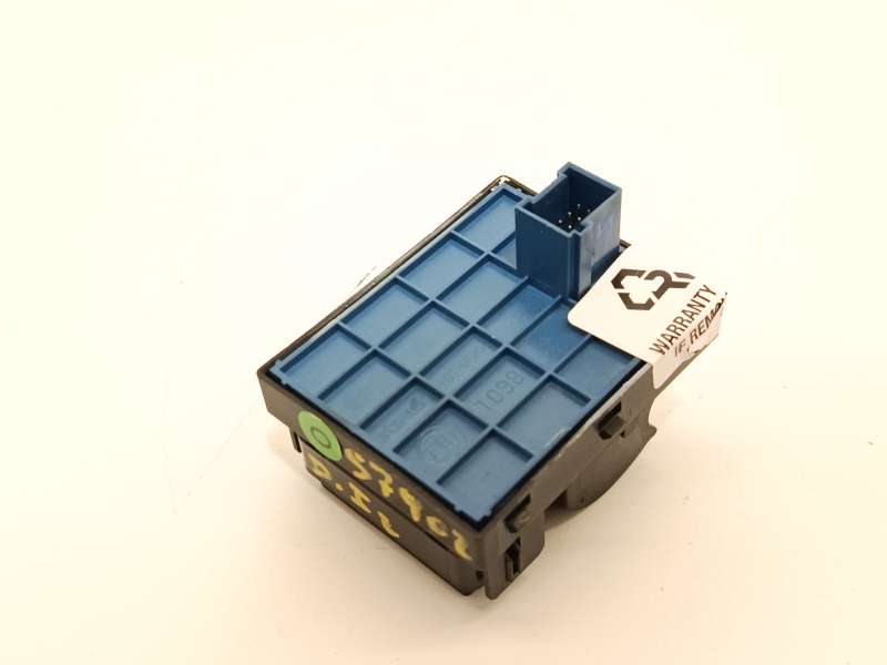 Recambio de mando elevalunas delantero izquierdo para fiat doblo cargo (263_) 1.3 d multijet referencia OEM IAM 735616017 3