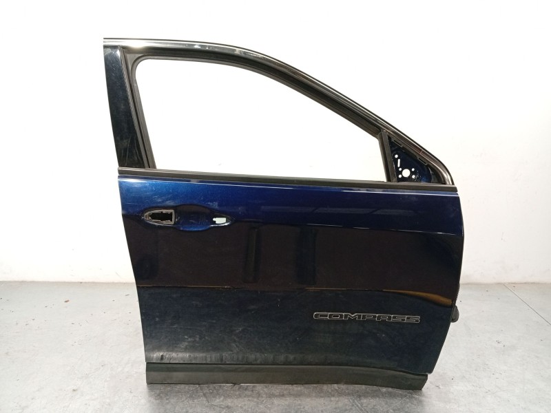 PUERTA DELANTERA DERECHA 68242542AA K68242542AA 