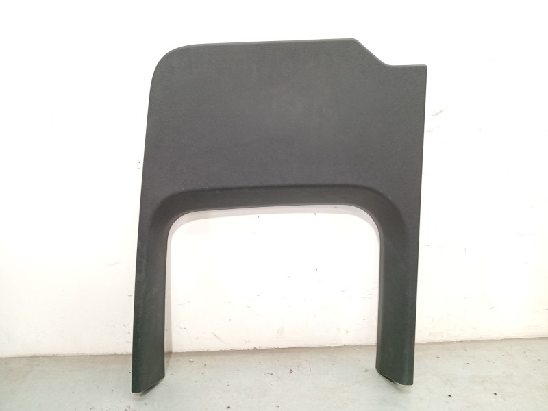 GUARNECIDO PUERTA TRASERA DERECHA A9077403800 A90774038009051 